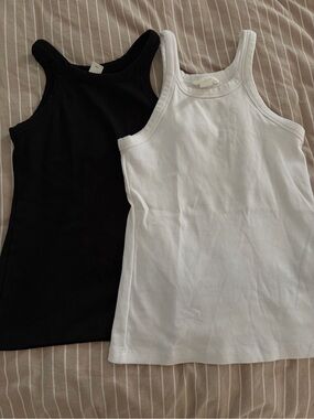 Ribbed Tank Tops - Black & White